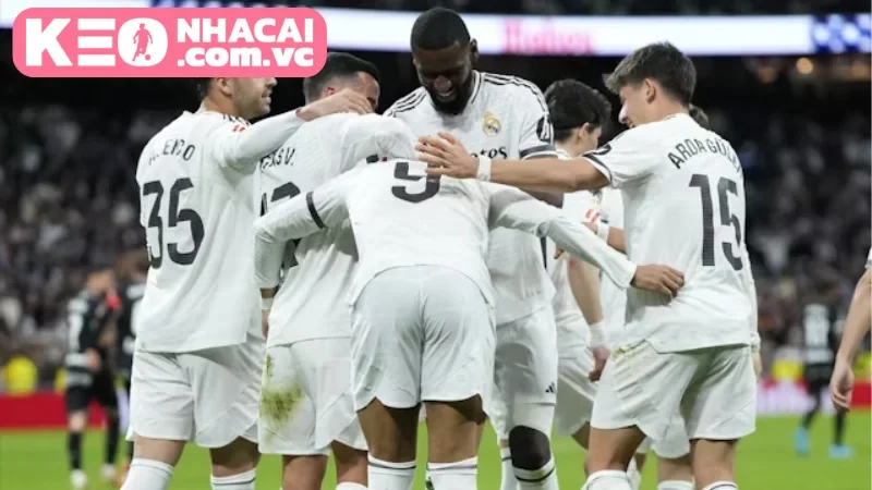 Đội hình và chấn thương